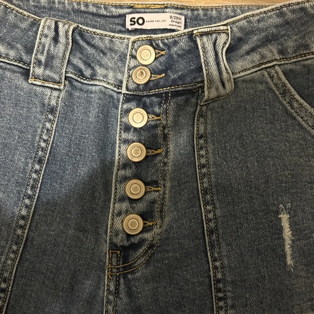 SO Relaxed Fit Distressed Blue Jeans - Picture 4 of 12